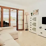 Miró 97 Beachfront